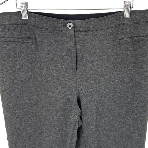 CHICO'S Gray Career Ponte Knit Pants Size 2.5 Short or Large Short Minimalist - Picture 3 of 8